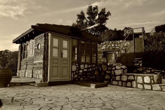Romy Rainer photographic series at Eco House Patmos, photograph 6