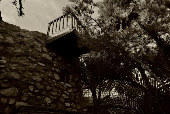 Romy Rainer photographic series at Eco House Patmos, photograph 8