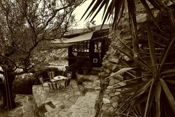 Romy Rainer photographic series at Eco House Patmos, photograph 9