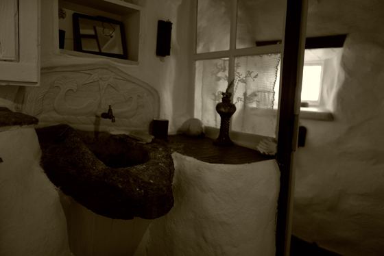 Romy Rainer photographic series at Eco House Patmos, photograph 22