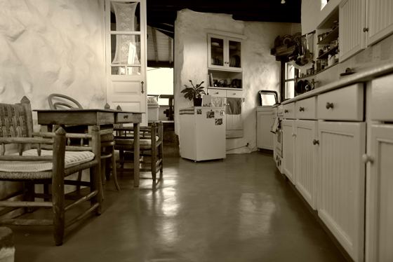 Romy Rainer photographic series at Eco House Patmos, photograph 28