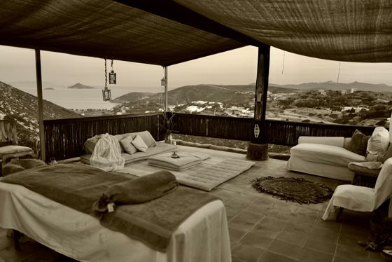 Romy Rainer photographic series at Eco House Patmos, photograph 34